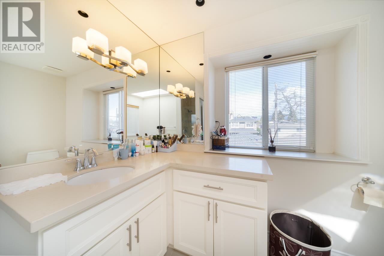 4589 W 9th Avenue, Vancouver, British Columbia  V6R 2E2 - Photo 4 - R2986112
