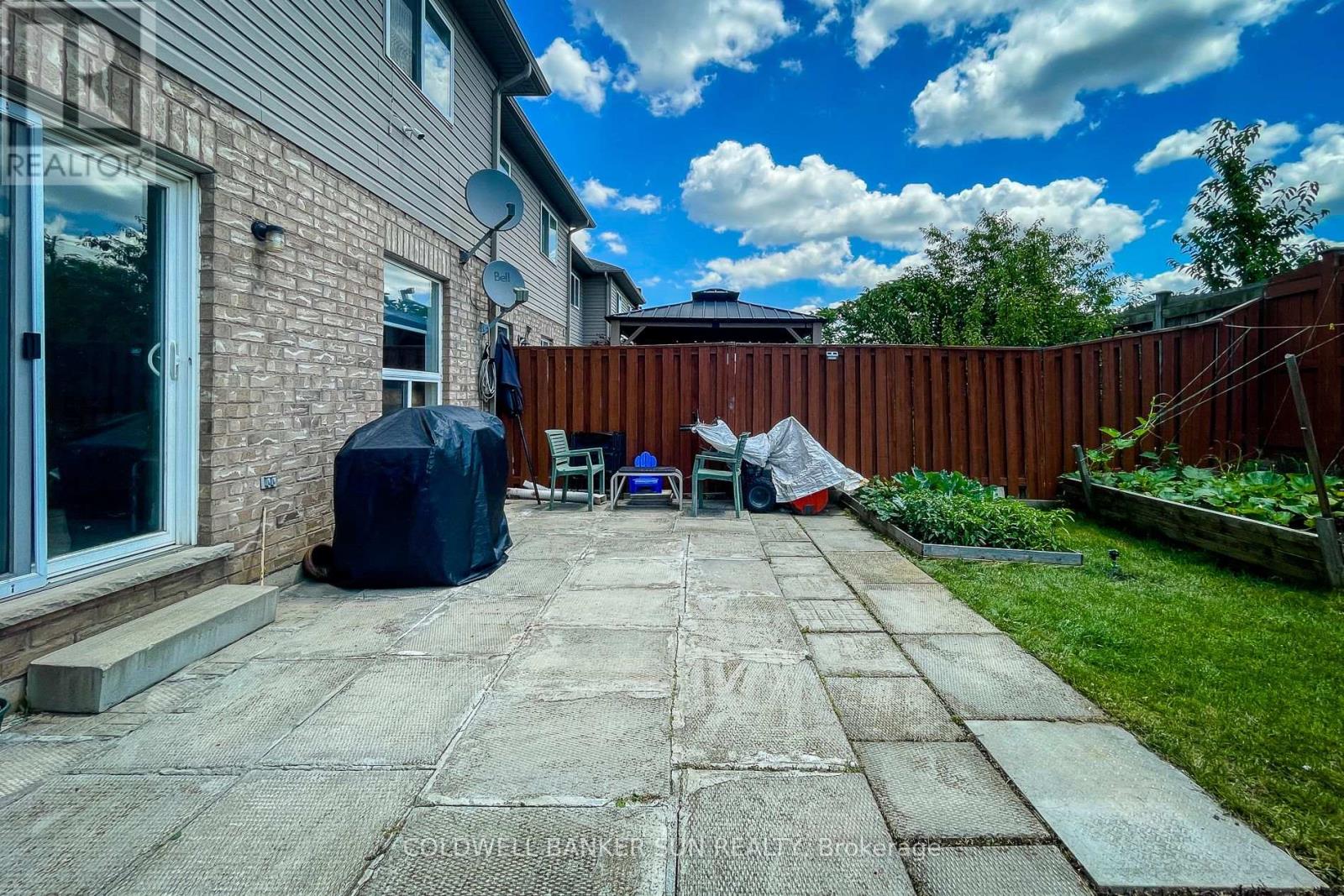 112 Meadow Wood Crescent, Hamilton, Ontario  L8J 3Z8 - Photo 39 - X12182988