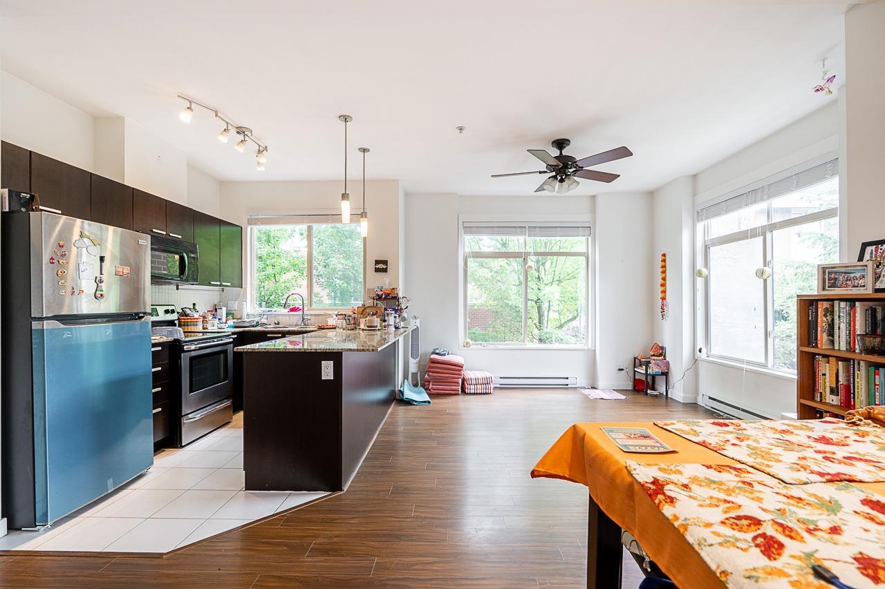 205 10455 University Drive, Surrey, British Columbia  V3T 0A5 - Photo 9 - R3007019