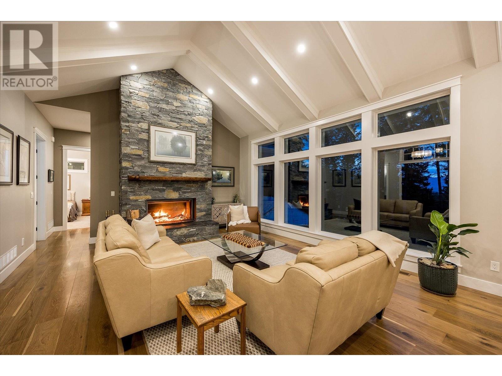 7844 Chew Road, Vernon, British Columbia  V1B 3N6 - Photo 6 - 10350026