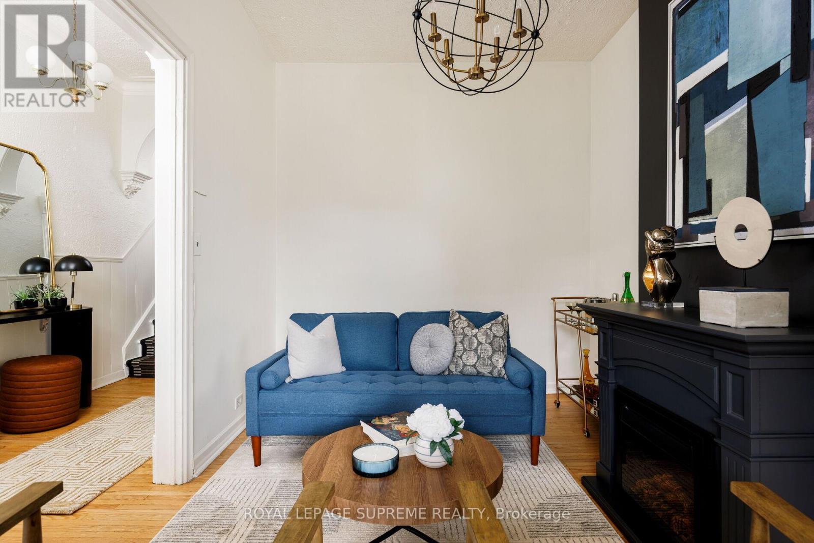 49 Palmerston Avenue, Toronto (Trinity-Bellwoods), Ontario  M6J 2J2 - Photo 9 - C12182275