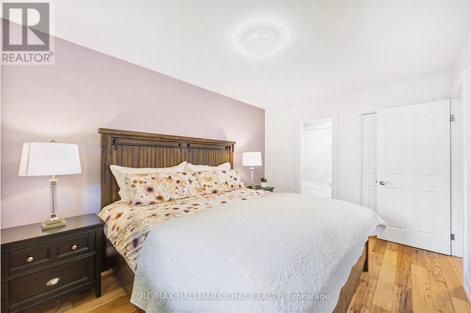51 Springhome Road, Barrie, Ontario  L4N 2W6 - Photo 13 - S12182186