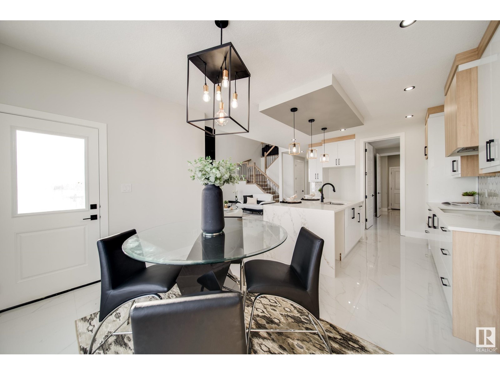 17039 45 St Nw, Edmonton, Alberta  T5Y 4C9 - Photo 11 - E4439284