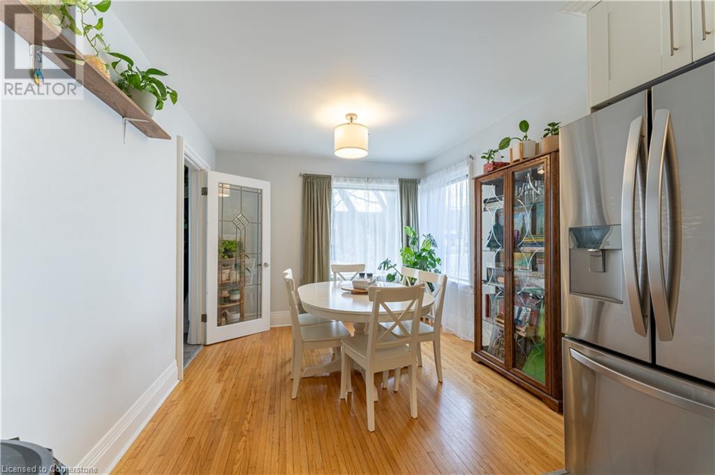 374 Weber Street E, Kitchener, Ontario  N2H 1G5 - Photo 2 - 40735401