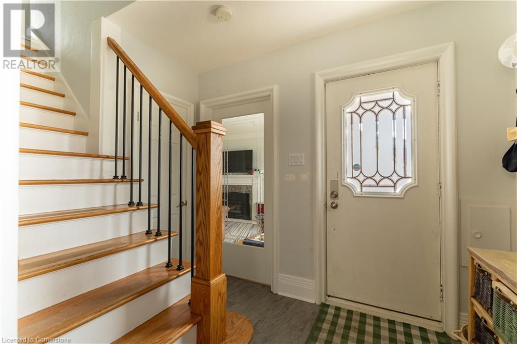 374 Weber Street E, Kitchener, Ontario  N2H 1G5 - Photo 6 - 40735401