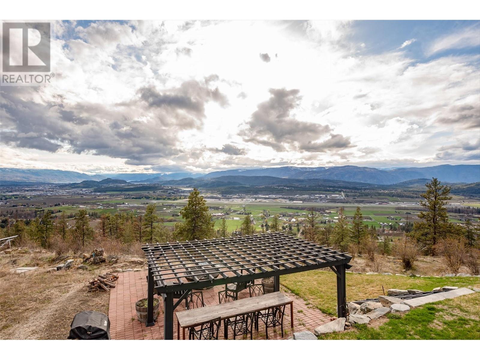 5474 Deadpine Drive Kelowna Photo 67