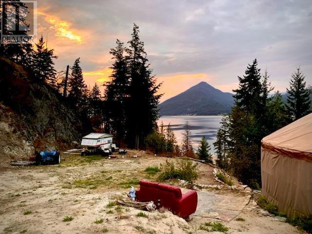 Lot 6 Lower Arrow Lake, Castlegar, British Columbia  V1N 3H3 - Photo 6 - 10349676