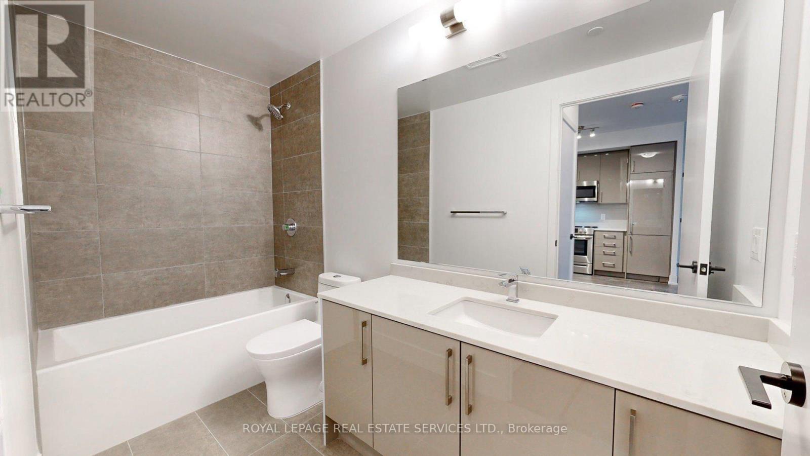 202 - 2450 Old Bronte Road, Oakville, Ontario  L6M 5P6 - Photo 20 - W12160356