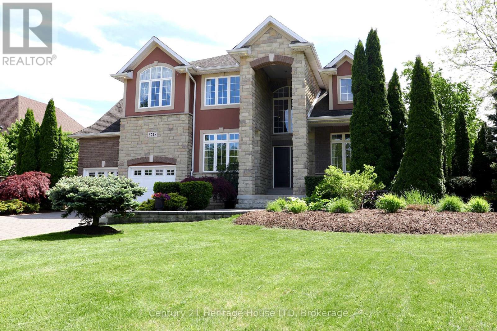 Property at 6718 DOMENIC CRESCENT image 2
