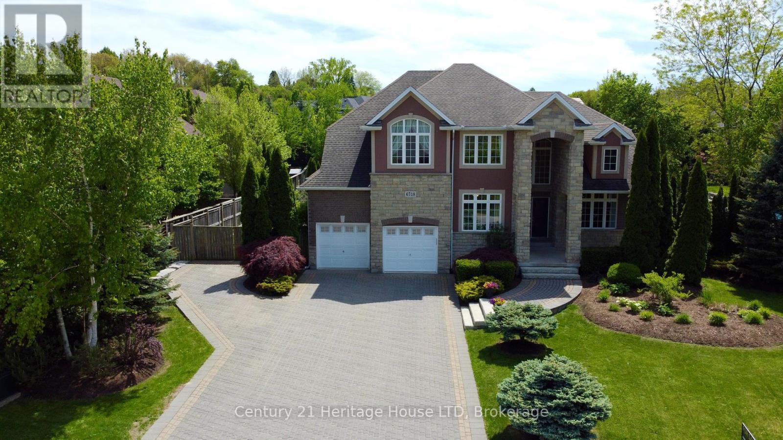 Property at 6718 DOMENIC CRESCENT image 3