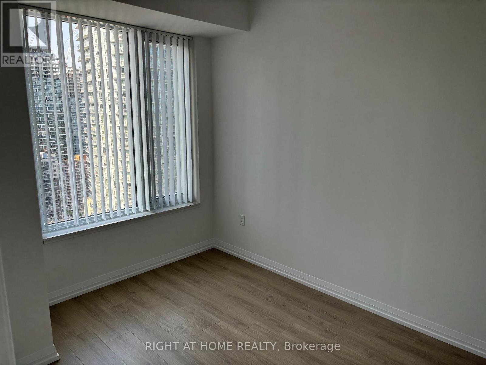 3118 - 50 Dunfield Avenue, Toronto, Ontario  M4S 0E4 - Photo 7 - C12183082
