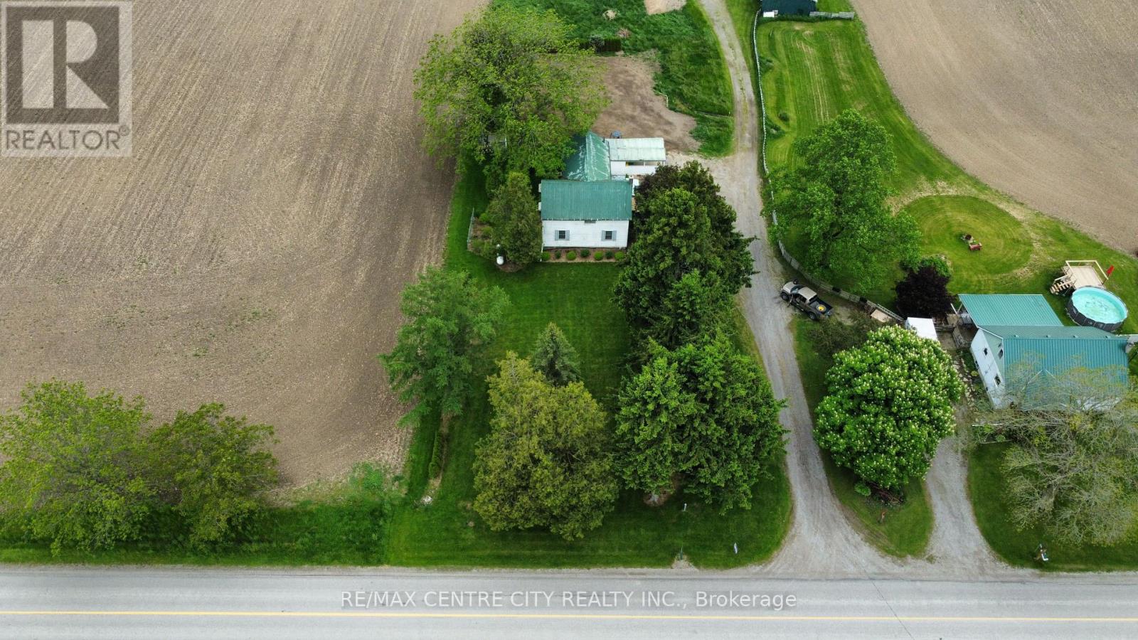 4587 Parkhouse Drive, Southwest Middlesex, Ontario  N0L 1M0 - Photo 21 - X12180624