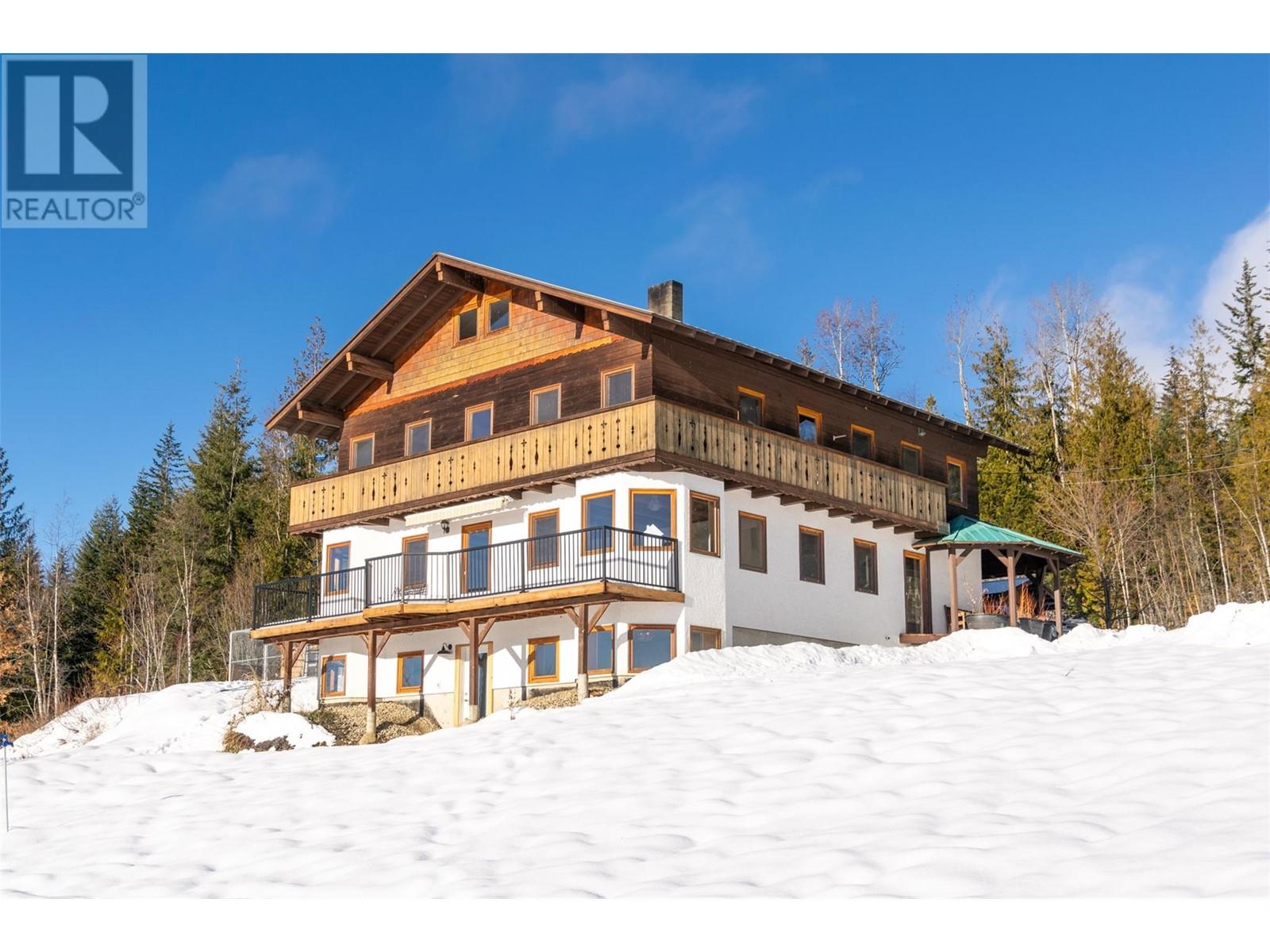 100 Lidstone Road, Salmon Arm, British Columbia  V1E 2Y1 - Photo 46 - 10330363