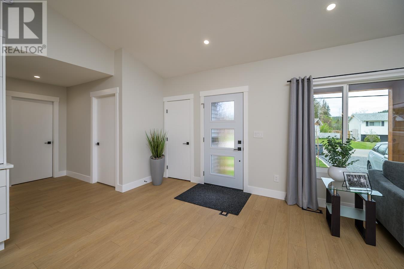 Property at 4285 CRAIG DRIVE image 4