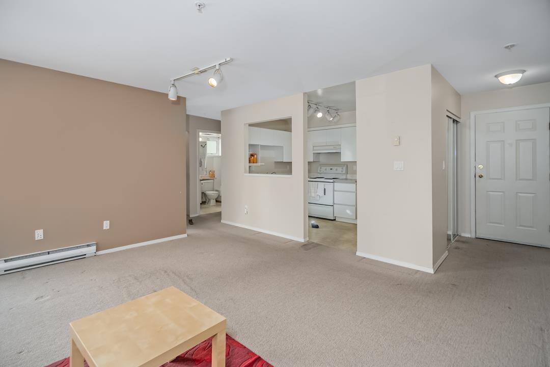 210 10665 139 Street, Surrey, British Columbia  V3T 4L8 - Photo 5 - R3006795