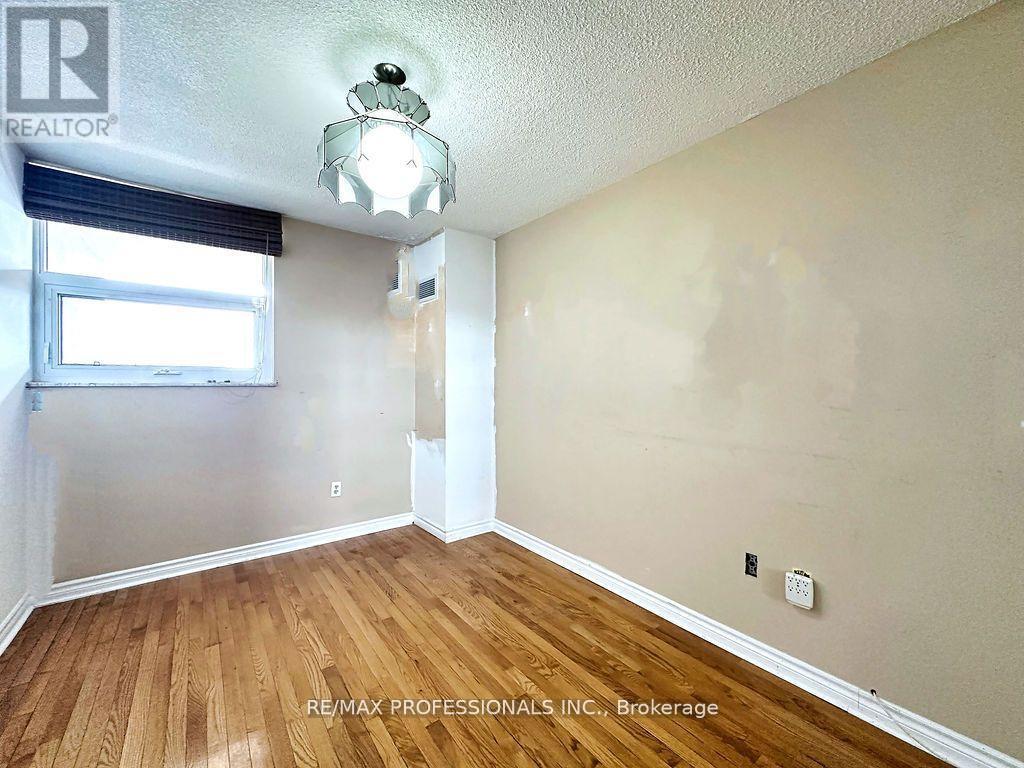1508 - 299 Mill Road, Toronto, Ontario  M9C 4V9 - Photo 21 - W12183054