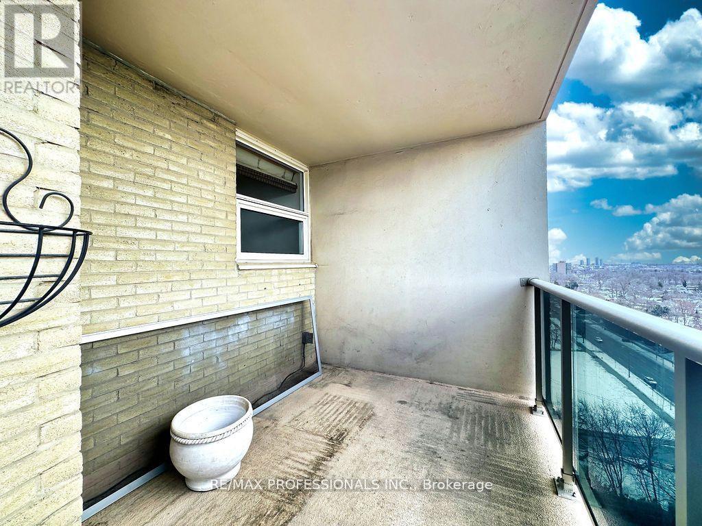 1508 - 299 Mill Road, Toronto, Ontario  M9C 4V9 - Photo 25 - W12183054