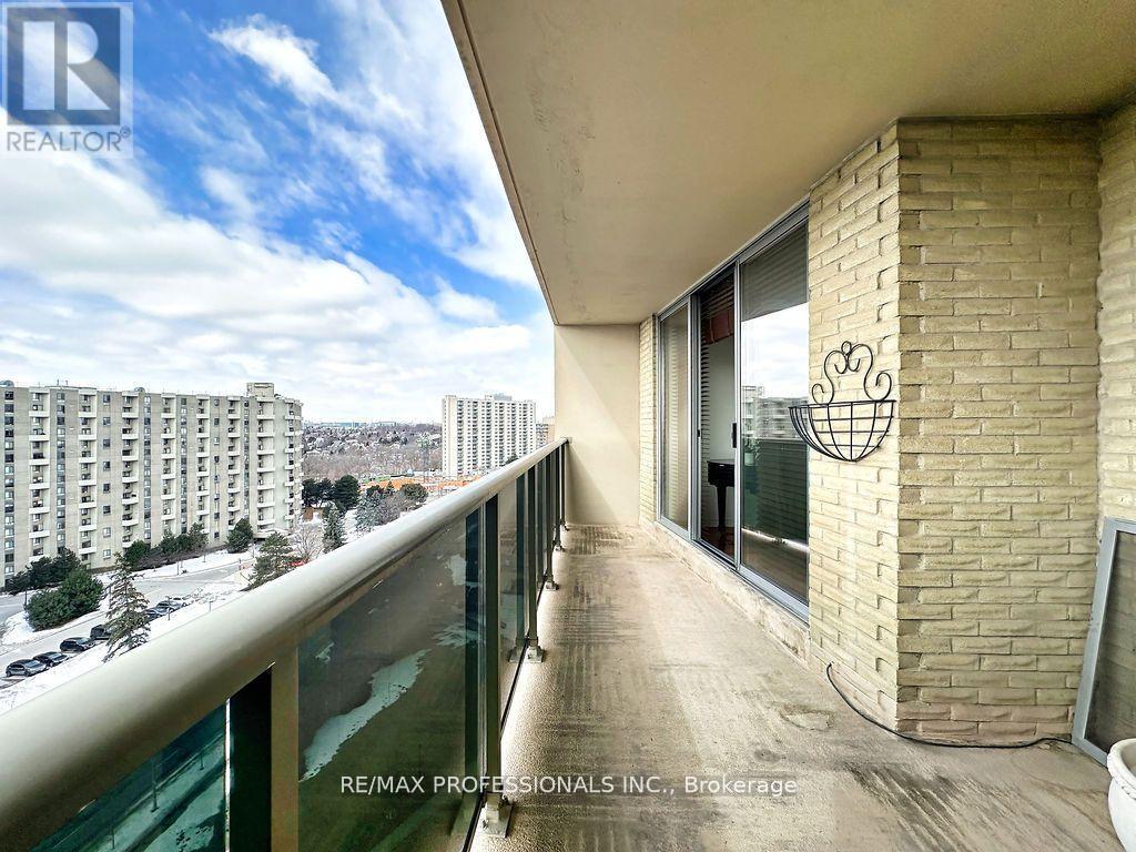 1508 - 299 Mill Road, Toronto, Ontario  M9C 4V9 - Photo 26 - W12183054