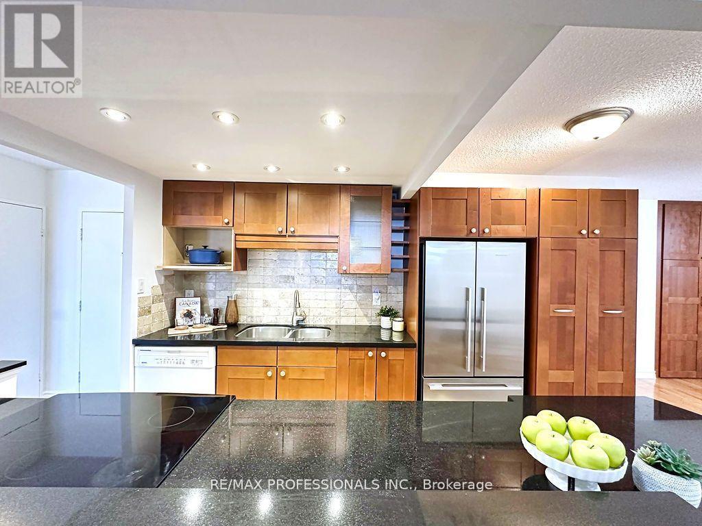 1508 - 299 Mill Road, Toronto, Ontario  M9C 4V9 - Photo 6 - W12183054