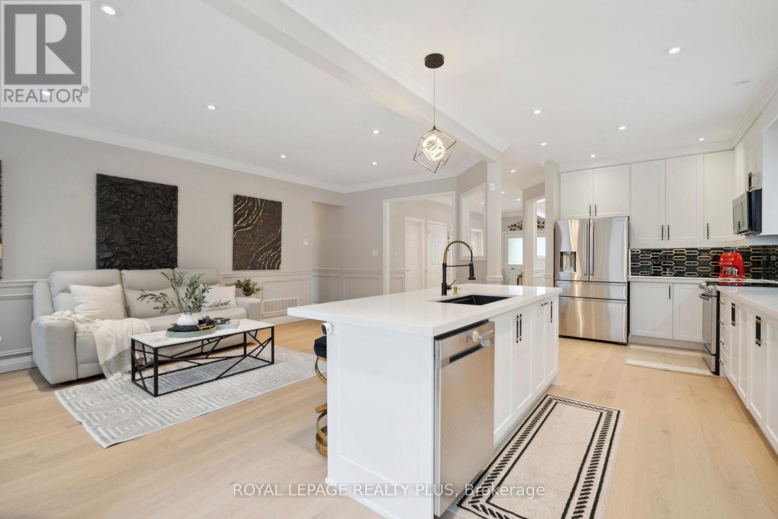 5 Redearth Gate, Brampton, Ontario  L6P 2L5 - Photo 12 - W12183075