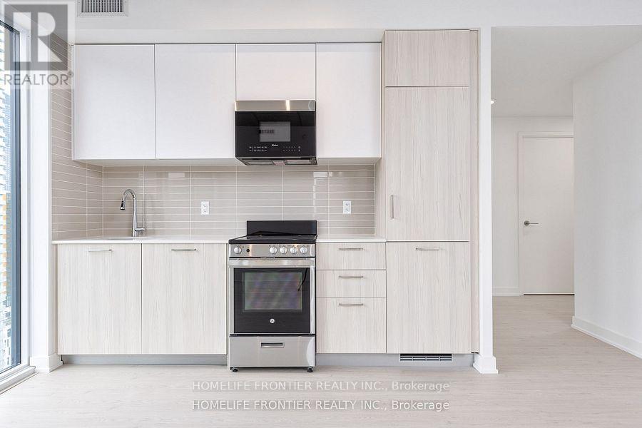 3004 - 65 Mutual Street, Toronto, Ontario  M5B 2A9 - Photo 6 - C12183123
