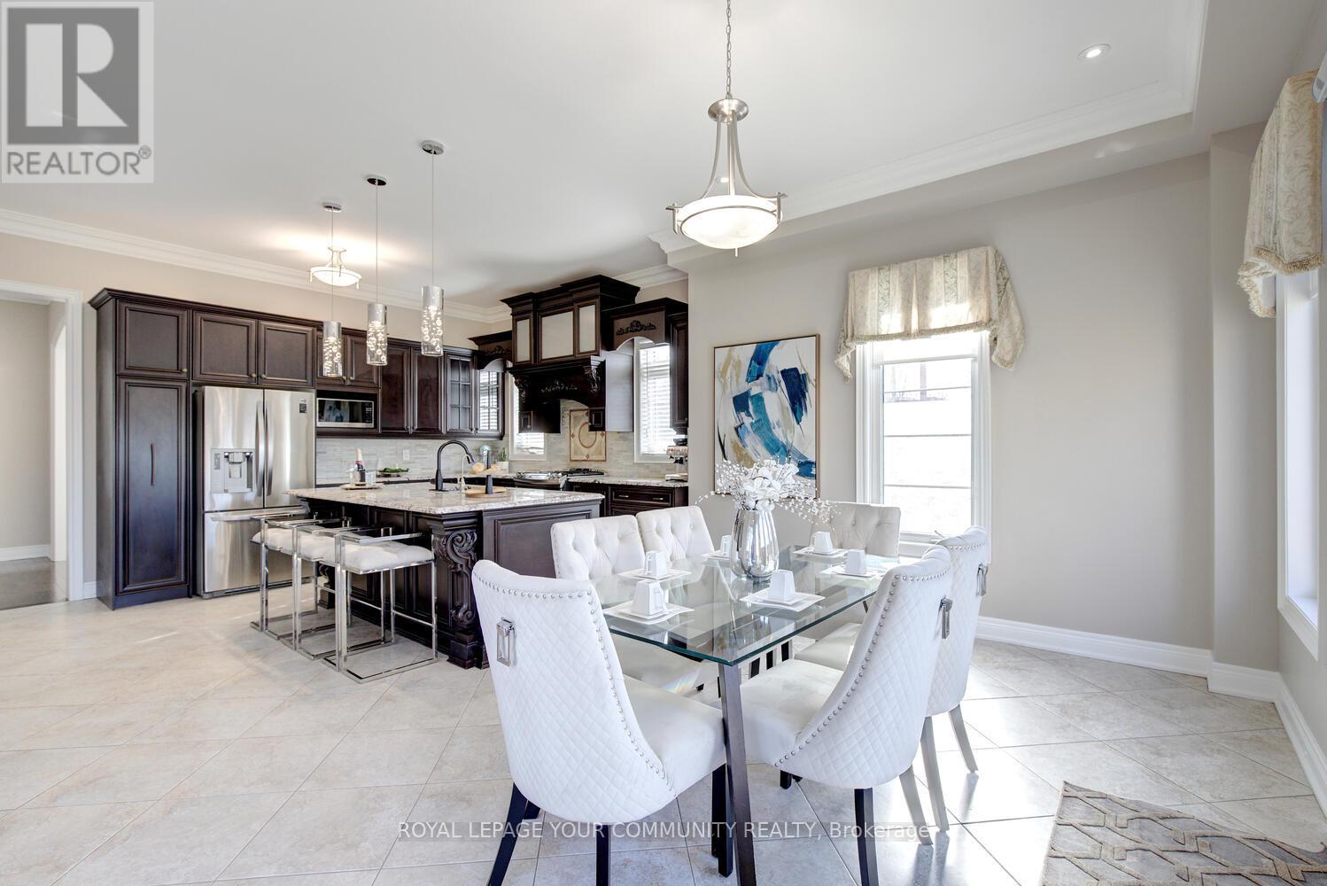 38 Alrob Court, Vaughan (Patterson), Ontario  L6A 2E6 - Photo 25 - N12183126