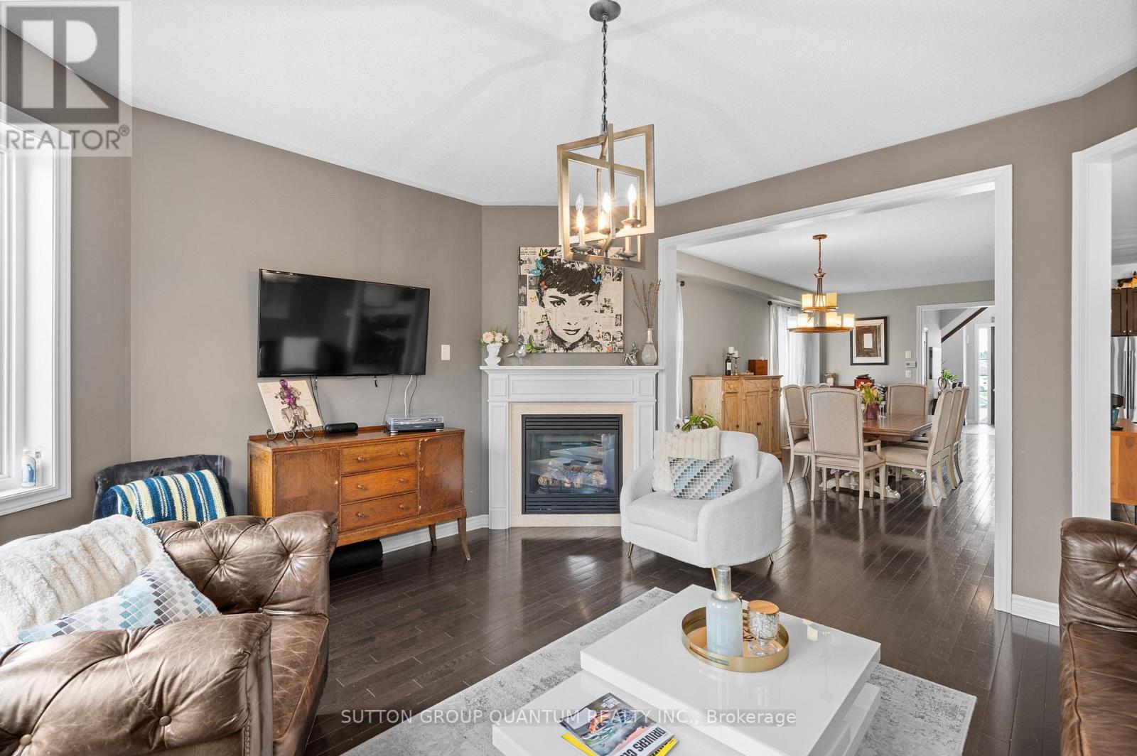 58 Blanchard Crescent, Essa (Angus), Ontario  L8M 1B5 - Photo 10 - N12183133
