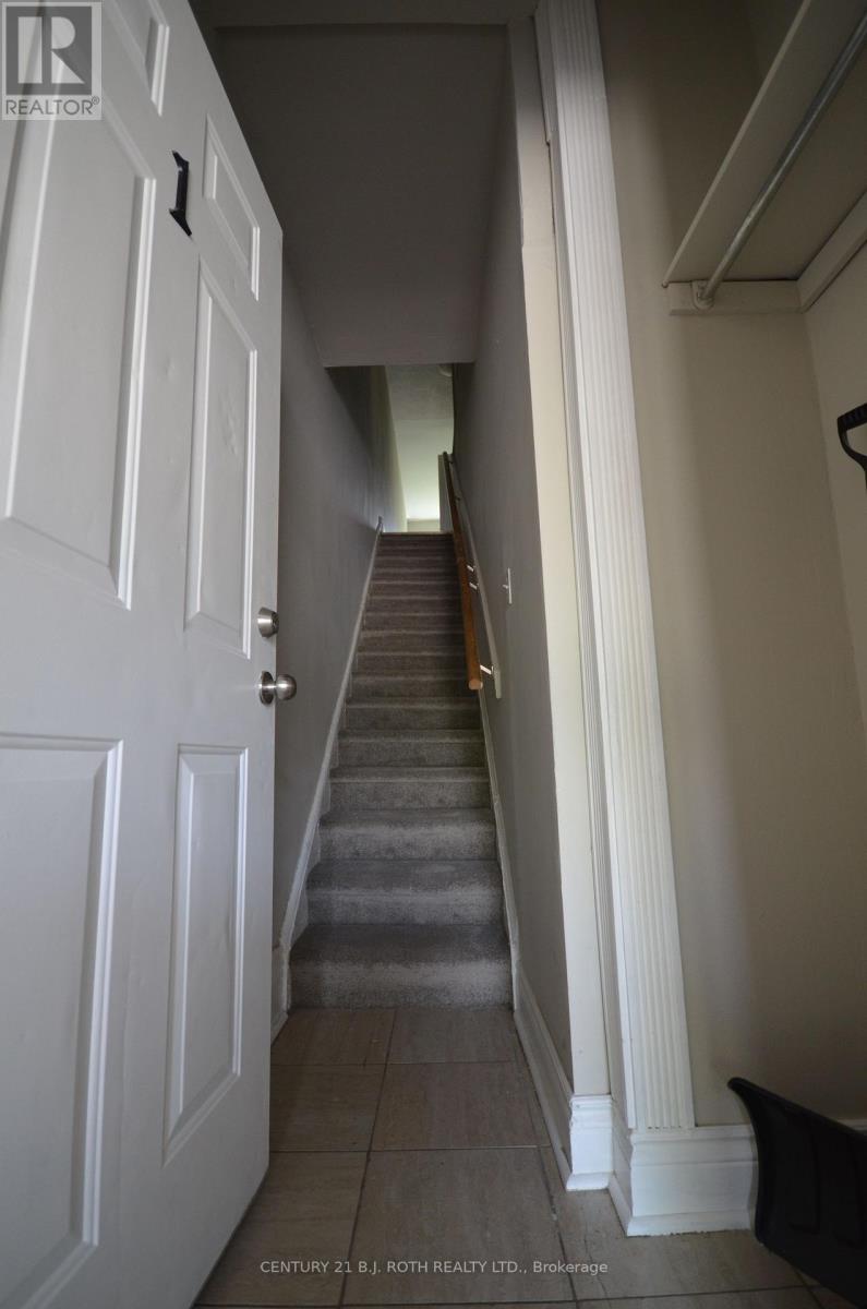 73 High Street, Barrie, Ontario  L4N 1W5 - Photo 13 - S12183098