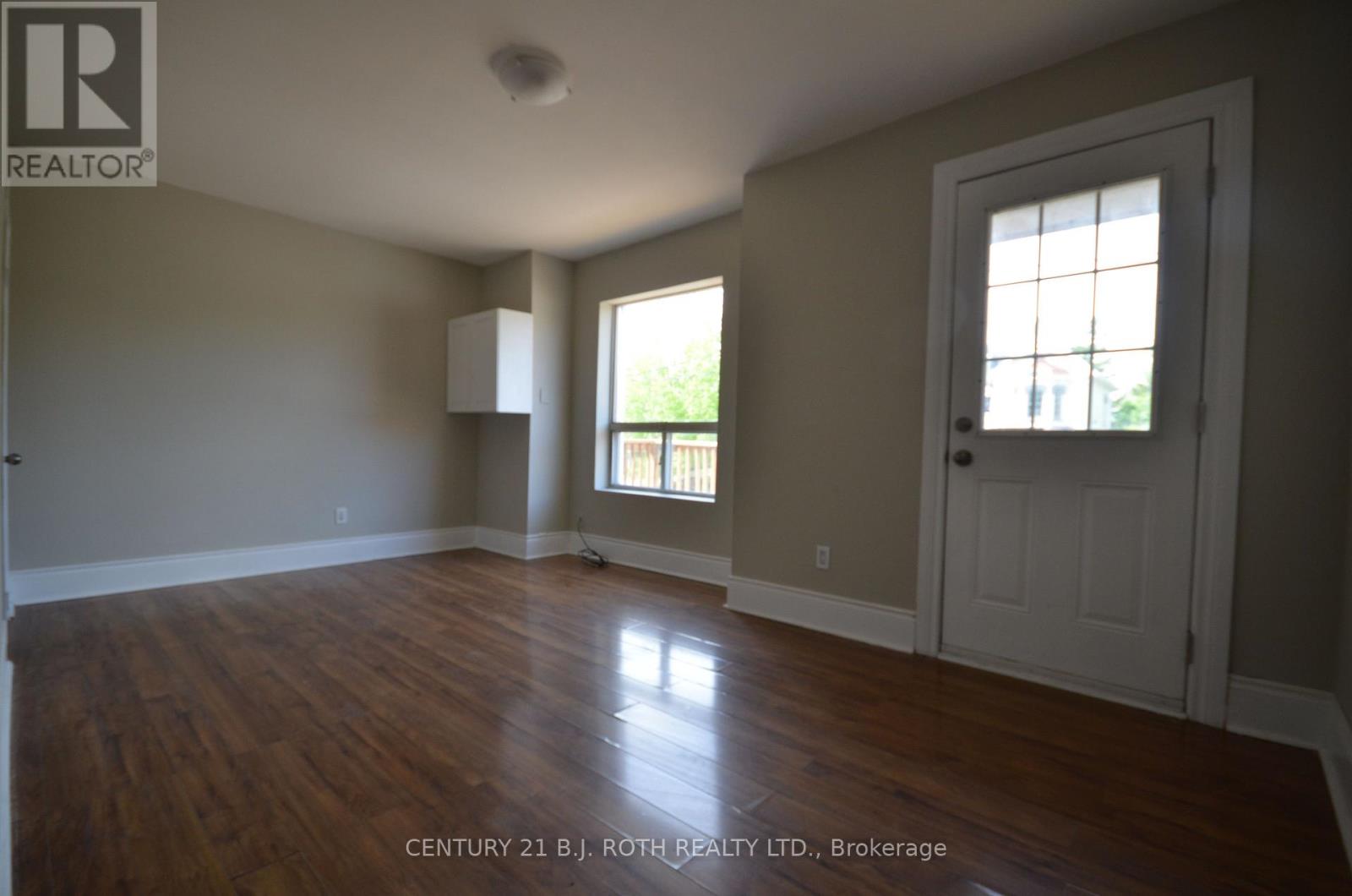 73 High Street, Barrie, Ontario  L4N 1W5 - Photo 19 - S12183098
