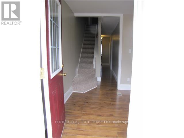 73 High Street, Barrie, Ontario  L4N 1W5 - Photo 22 - S12183098