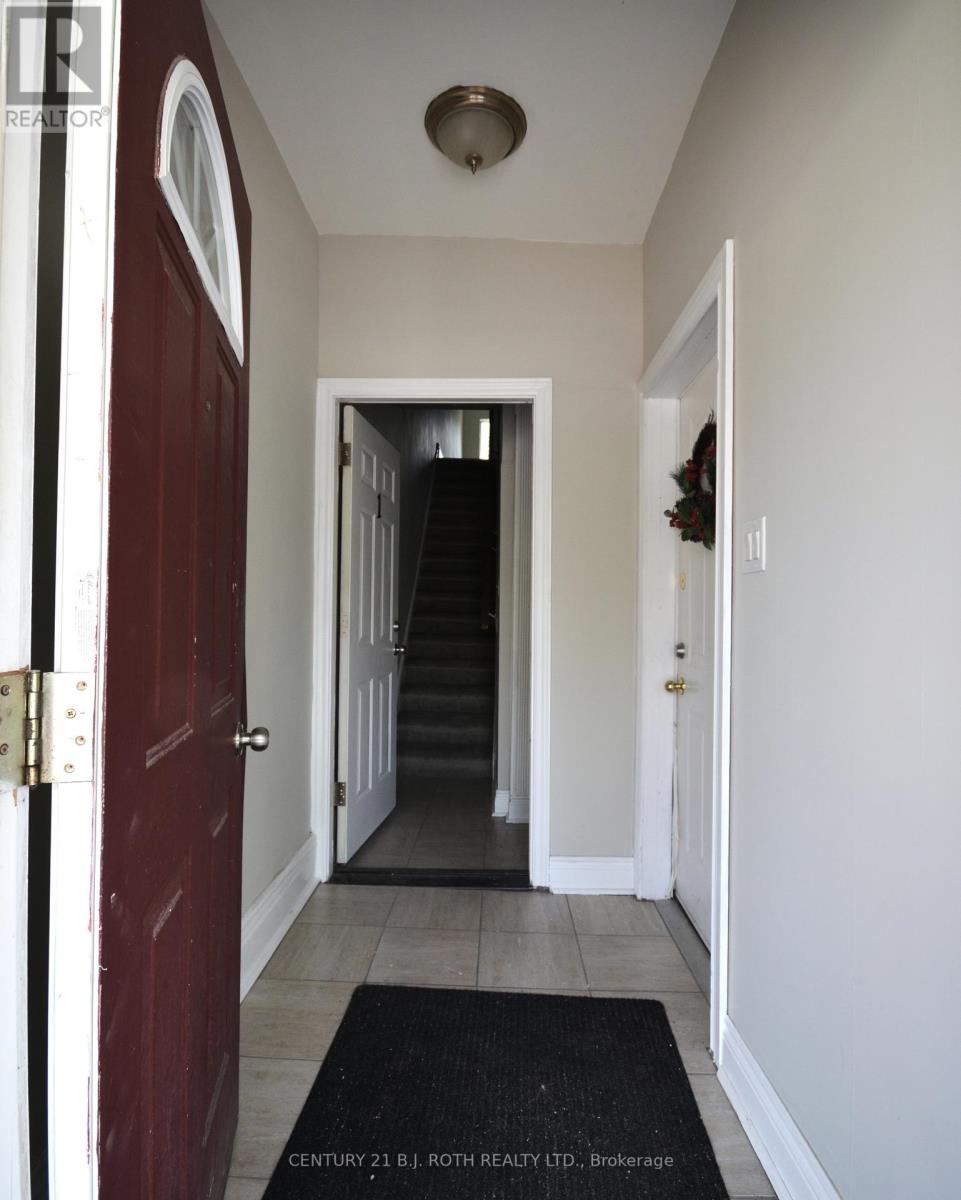 73 High Street, Barrie, Ontario  L4N 1W5 - Photo 6 - S12183098
