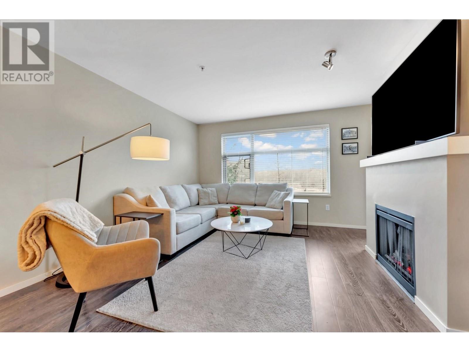 302 300 Klahanie Drive, Port Moody, British Columbia  V3H 5K8 - Photo 16 - R2985457
