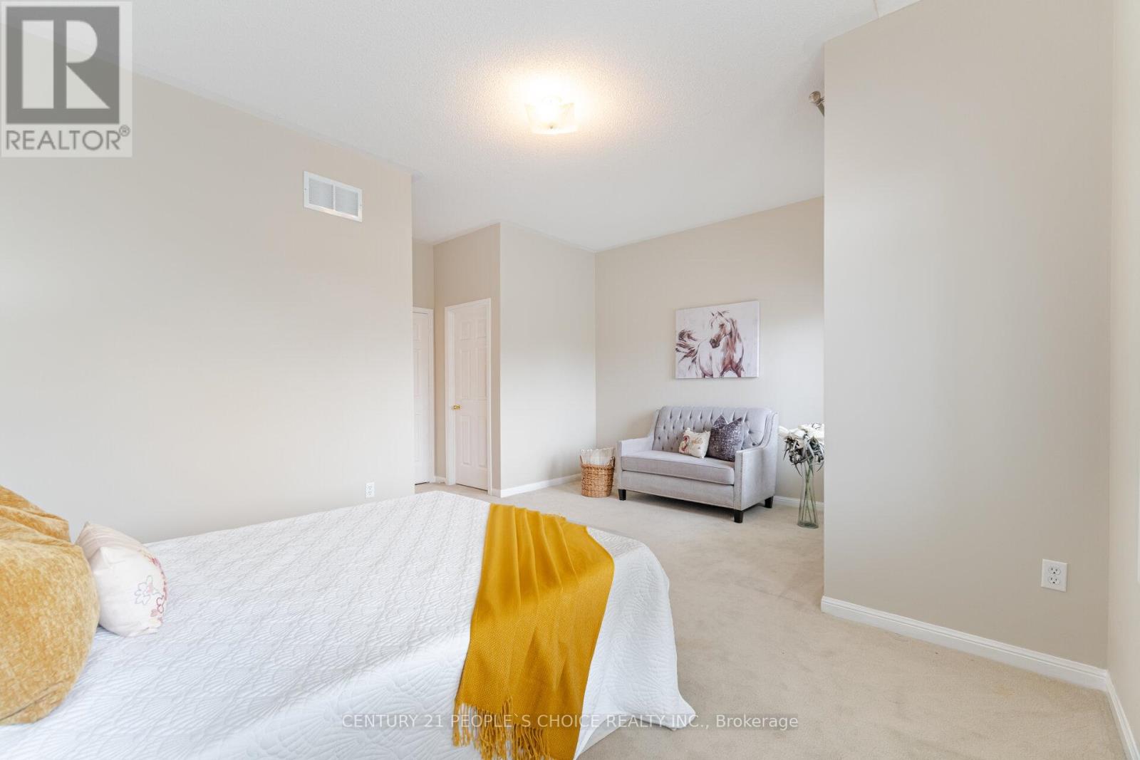 5951 Stonebriar Crescent, Mississauga, Ontario  L5V 2T8 - Photo 24 - W12183093
