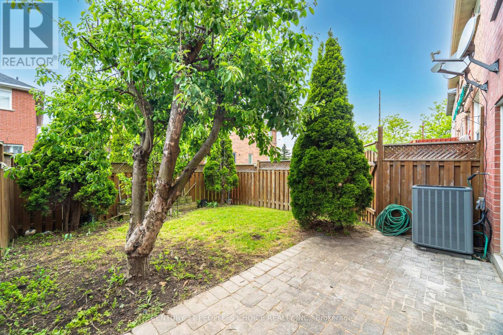 5951 Stonebriar Crescent, Mississauga, Ontario  L5V 2T8 - Photo 41 - W12183093
