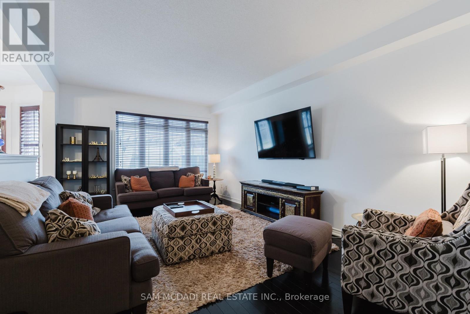 700 Serafini Crescent, Milton, Ontario  L9T 7P4 - Photo 13 - W12072202