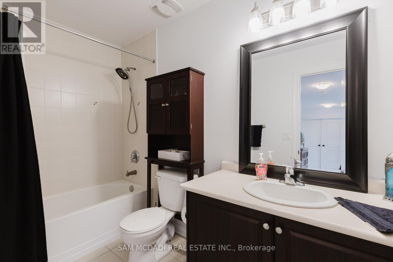 700 Serafini Crescent, Milton, Ontario  L9T 7P4 - Photo 32 - W12072202