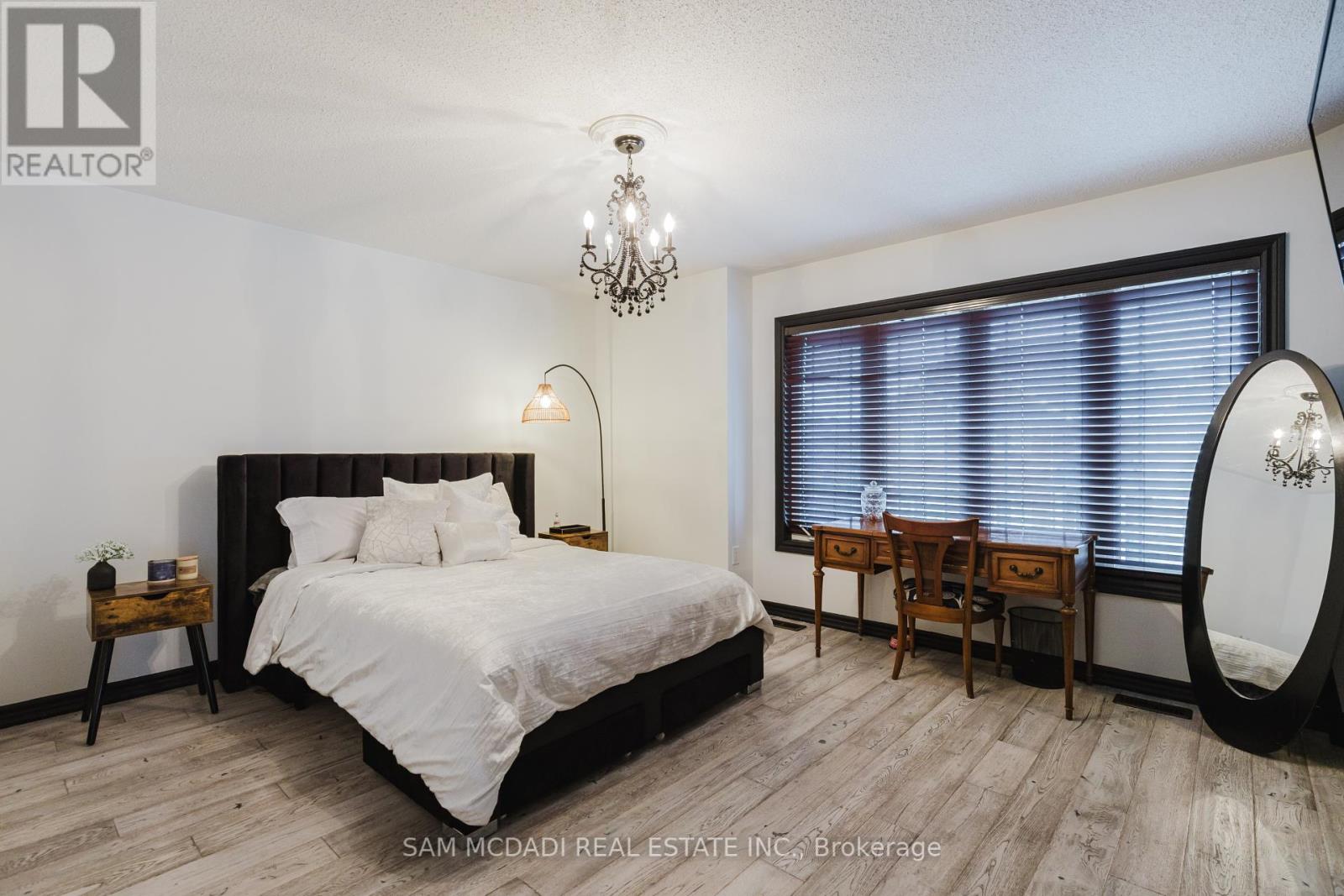 700 Serafini Crescent, Milton, Ontario  L9T 7P4 - Photo 30 - W12072202