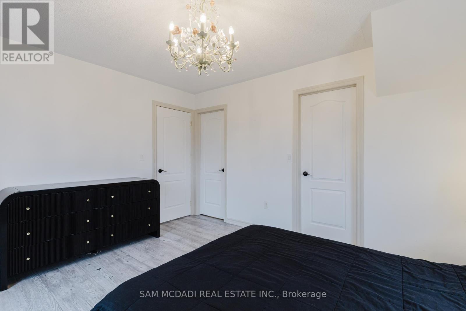 700 Serafini Crescent, Milton (Wi Willmott), Ontario  L9T 7P4 - Photo 34 - W12072202