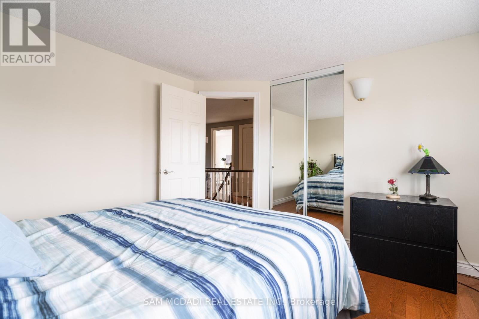 6127 Cheega Court, Mississauga, Ontario  L5N 3Y9 - Photo 28 - W12135125