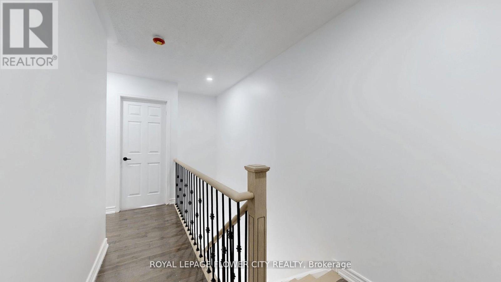 101 Chipmunk Crescent, Brampton, Ontario  L6R 1B4 - Photo 15 - W12145171