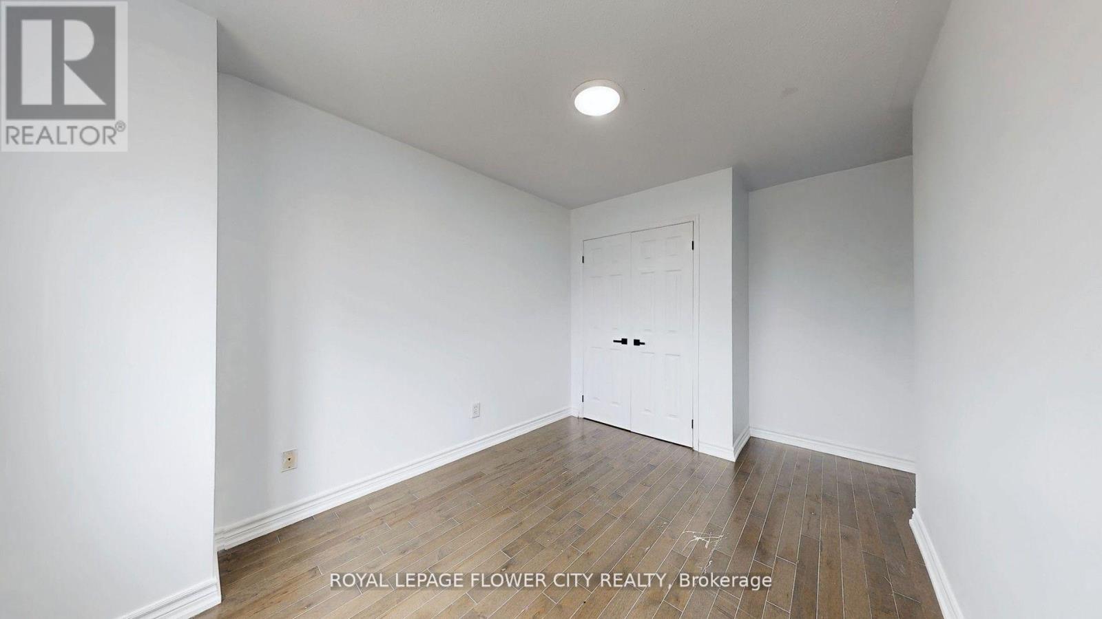 101 Chipmunk Crescent, Brampton, Ontario  L6R 1B4 - Photo 25 - W12145171