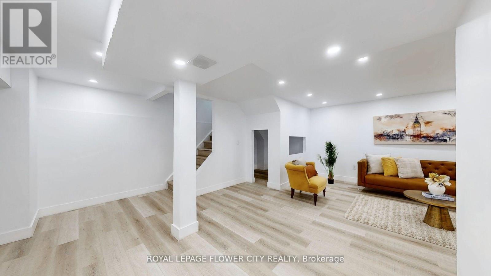 101 Chipmunk Crescent, Brampton, Ontario  L6R 1B4 - Photo 32 - W12145171