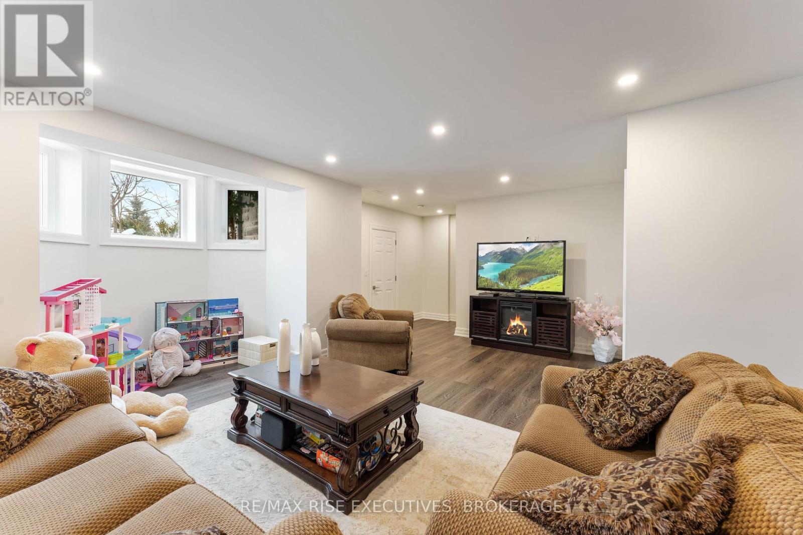 78 Aragon Road, Kingston (City North Of 401), Ontario  K0H 1S0 - Photo 34 - X12183071