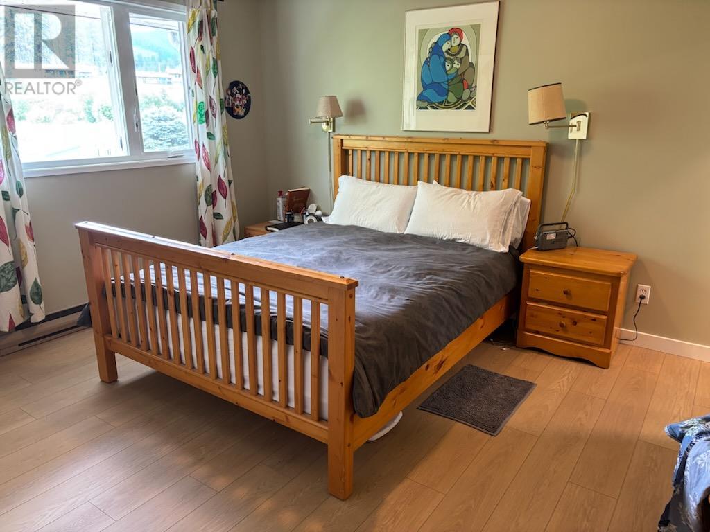 7749 17th Street, Grand Forks, BC V0H1H2