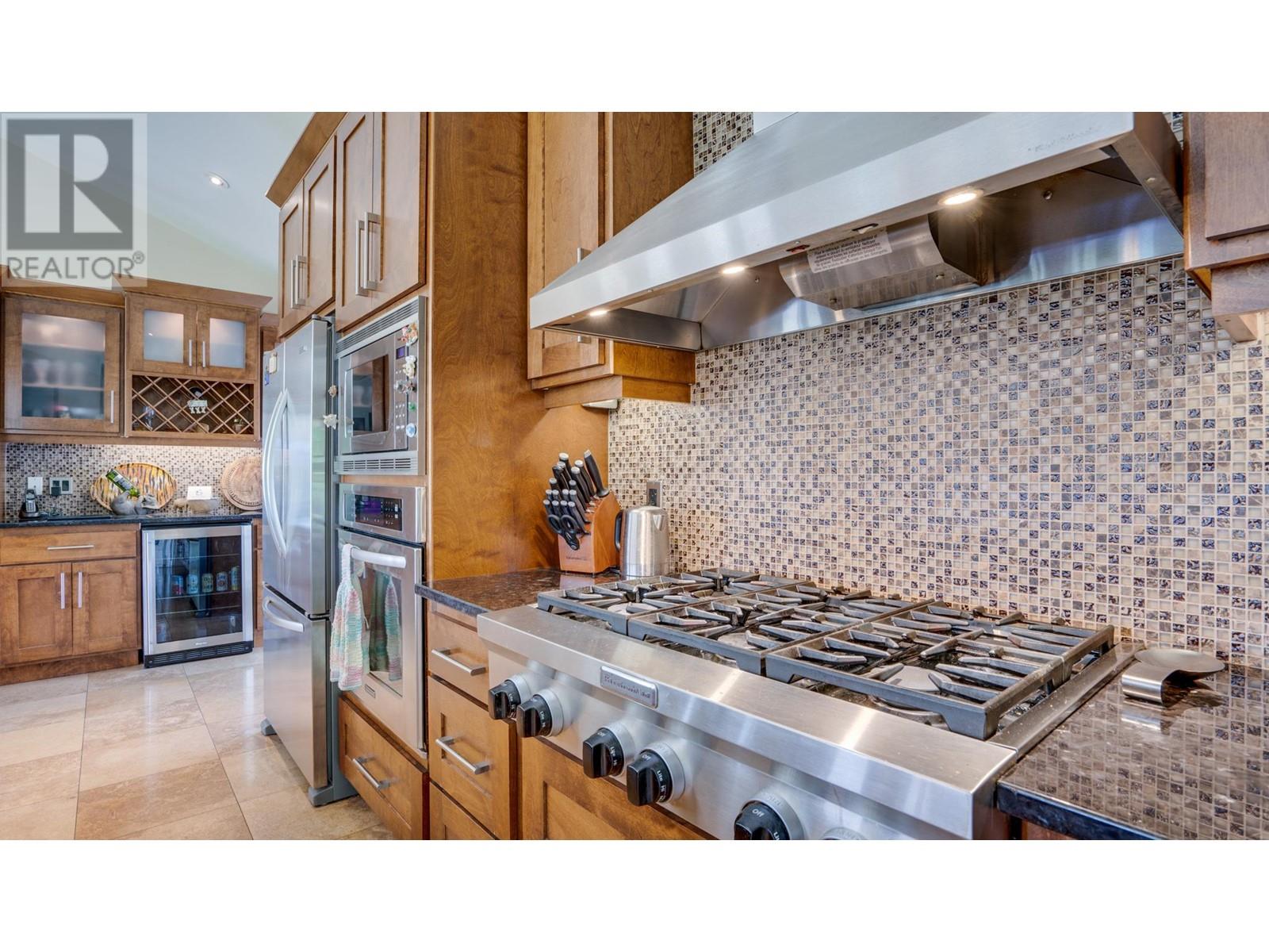 620 Mountview Road, Vernon, British Columbia  V1B 3A7 - Photo 12 - 10349790