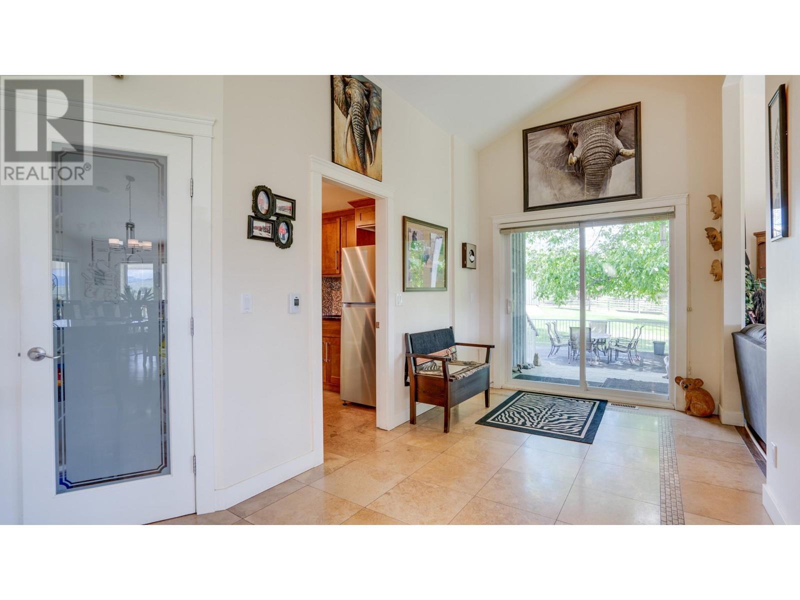620 Mountview Road, Vernon, British Columbia  V1B 3A7 - Photo 17 - 10349790