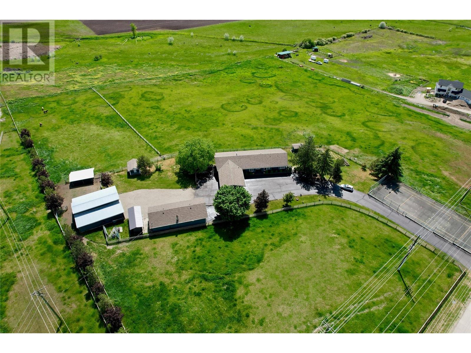620 Mountview Road, Vernon, British Columbia  V1B 3A7 - Photo 76 - 10349790
