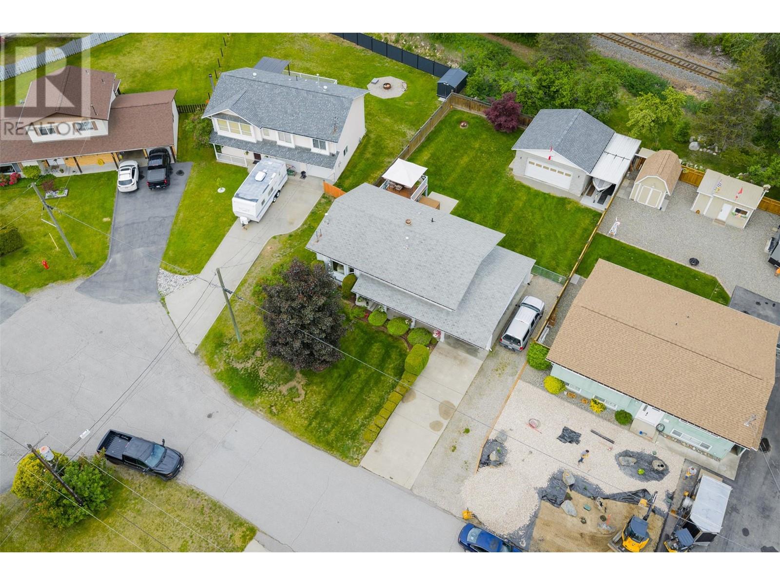 405 Beresford Crescent, Castlegar, British Columbia  V1N 3W2 - Photo 66 - 10349818