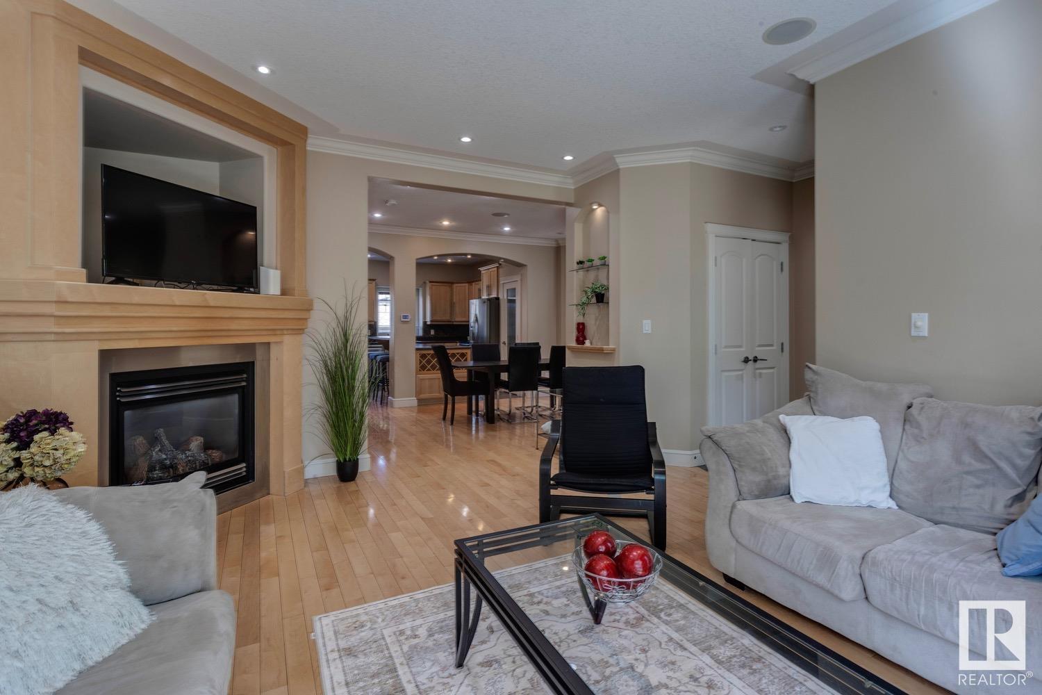 10816 64 Av Nw, Edmonton, Alberta  T6H 1T2 - Photo 7 - E4439300