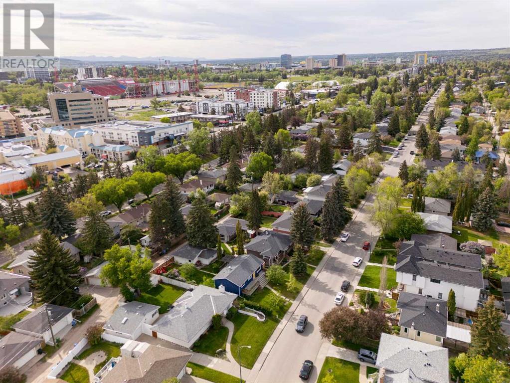 2227 Halifax Crescent Nw, Calgary, Alberta  T2M 4E1 - Photo 44 - A2222409